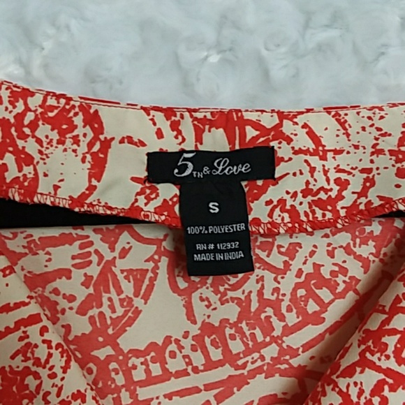 Top - Picture 2 of 4